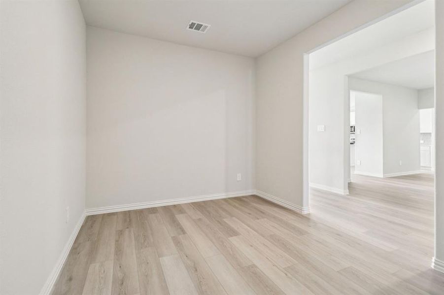 Spacious, unfurnished interior of a new home in Lakehaven - Premier Series, Farmersville (Image 16).