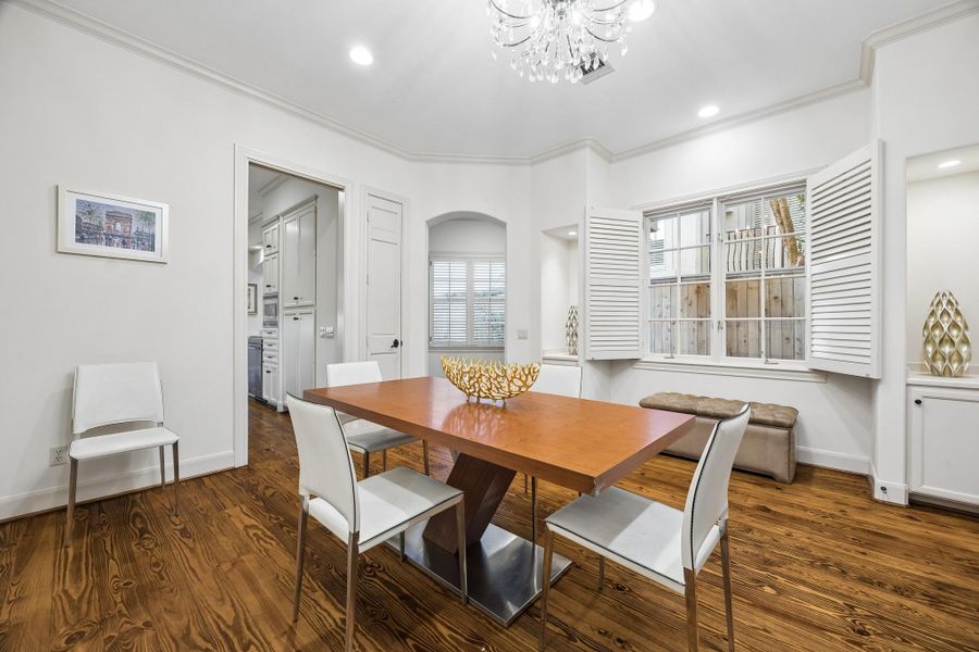 Beautiful Dining Area or Breakfast room  ......