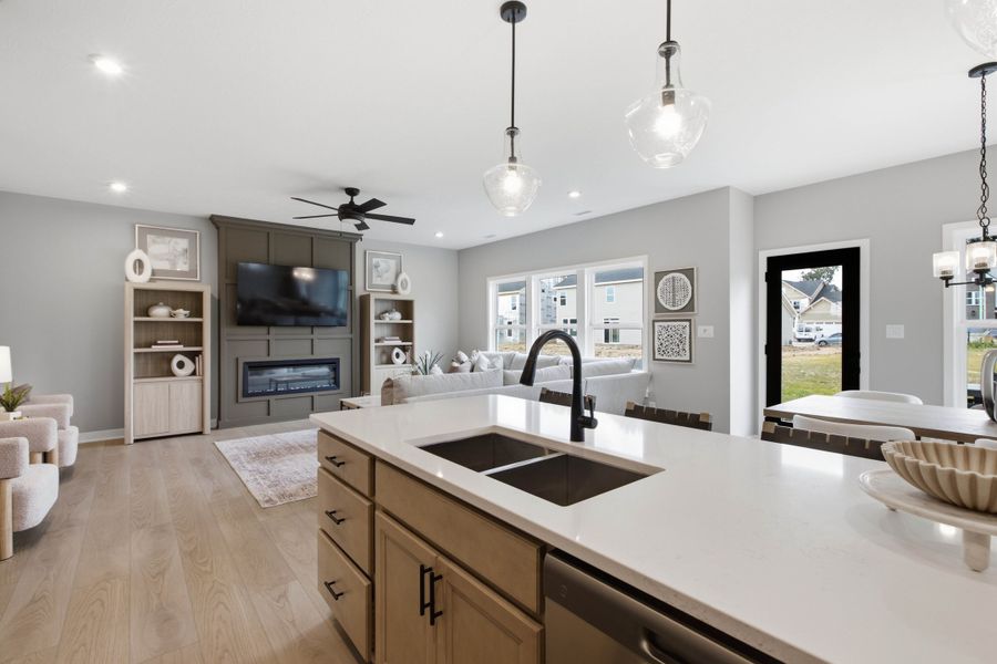 Representative furnished interior of a home built from the Jensen by Fischer Homes in Cherry Glen, Euharlee (Image 12).
