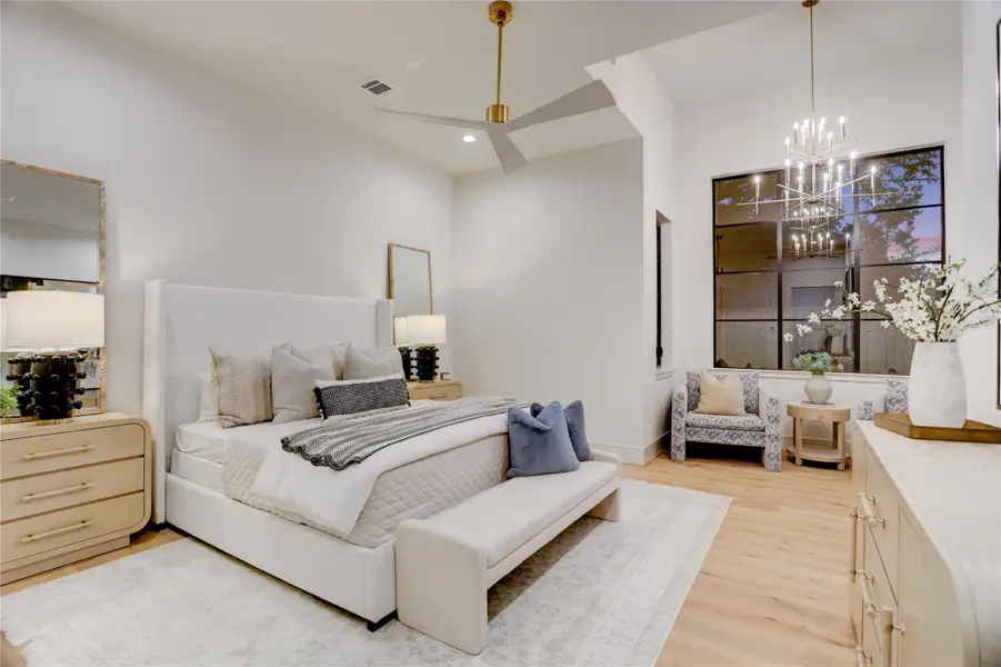 Furnished interior view inside a new home in , Houston (Image 8).