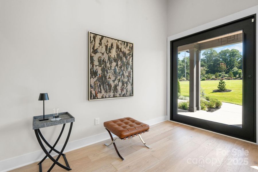 Furnished interior view inside a new home in , Terrell (Image 5).