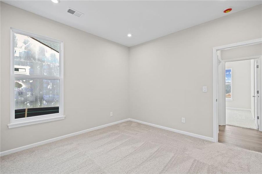 Spacious, unfurnished interior of a new home in Easton Park, Dallas (Image 26).