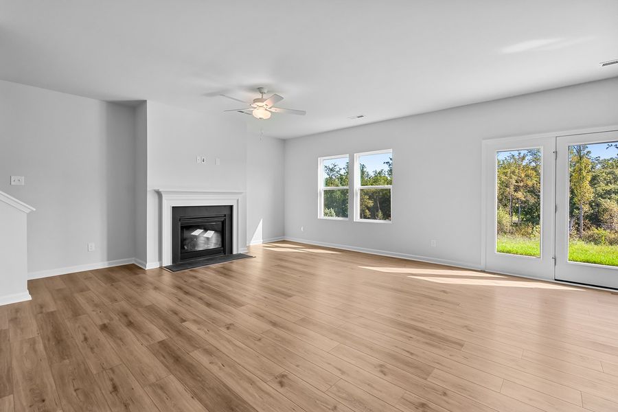 Spacious, unfurnished interior of a new home in Bell West, Kernersville (Image 21).