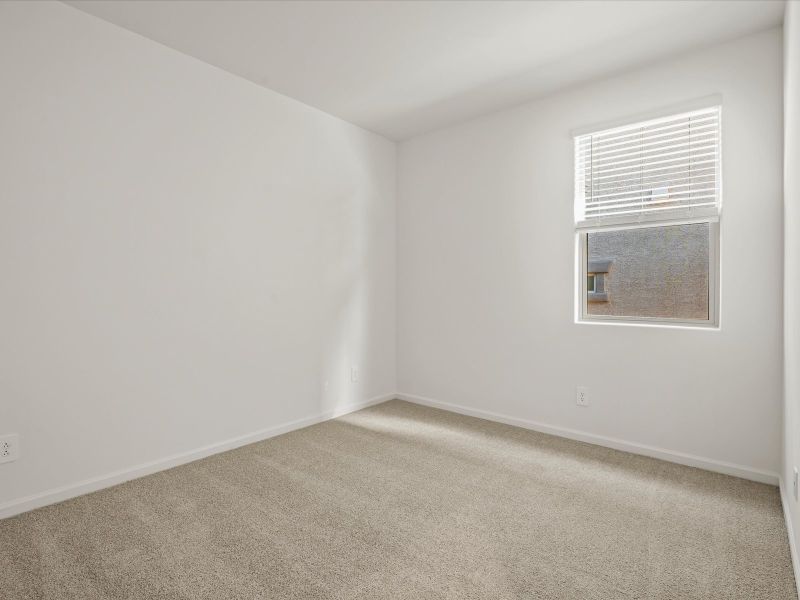 Spacious, unfurnished interior of a new home in Rincon Crest at Rocking K, Tucson (Image 15).