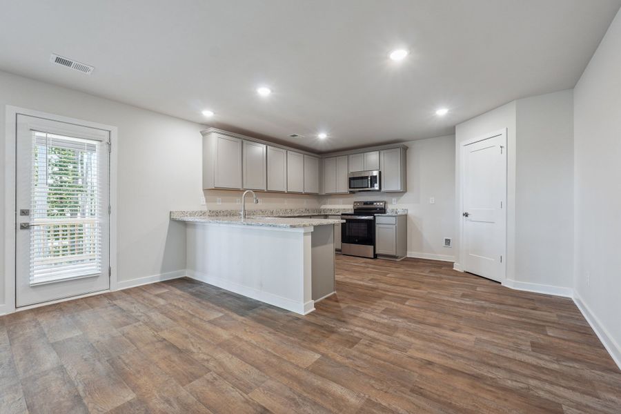 2,860sf New Home in Social Circle, GA.  - Slide 5