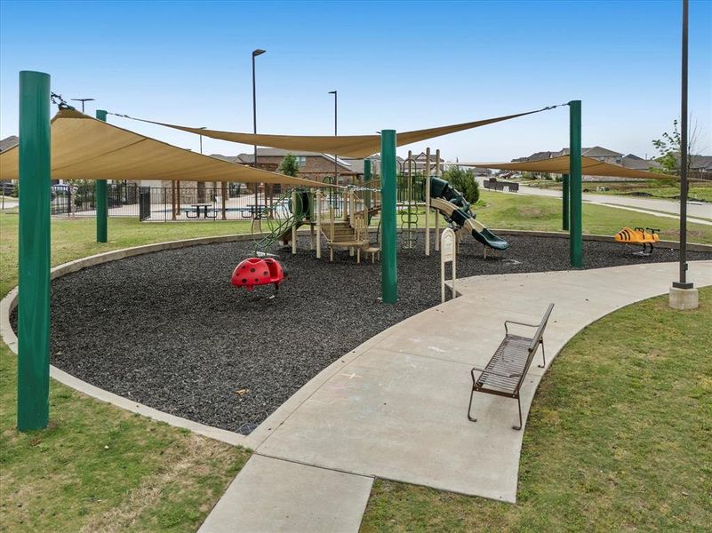 Community amenities in DeBerry Reserve, Royse City (Image 31). Community amenities in DeBerry Reserve, Royse City (Image 31).
