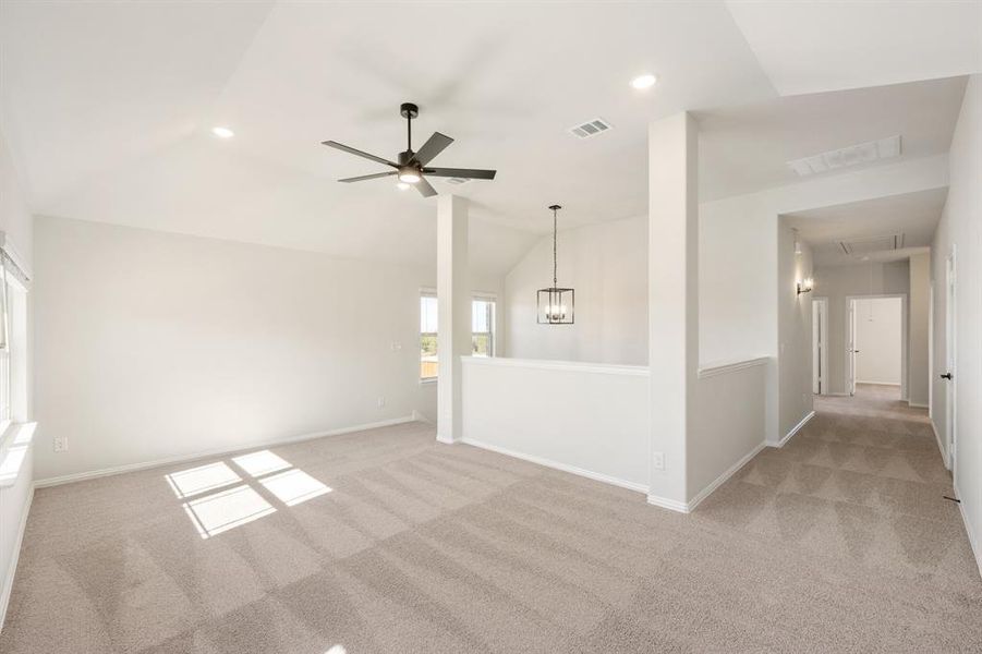 Spacious, unfurnished interior of a new home in Creekview Meadows, Pilot Point (Image 34).