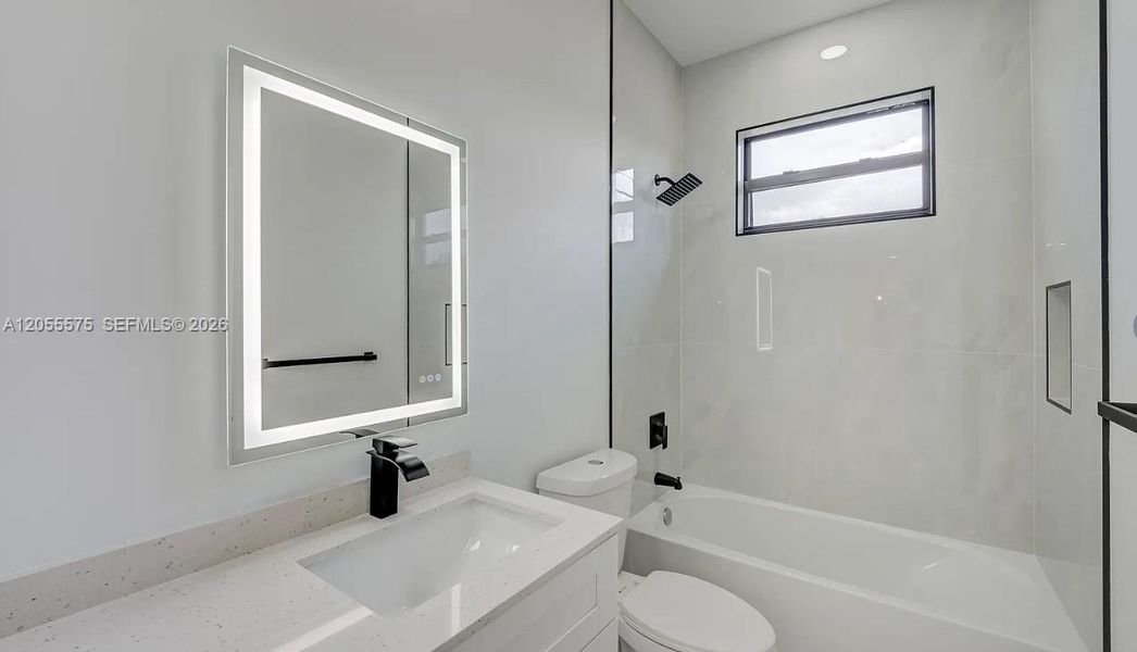 Furnished interior view inside a new home in , Lehigh Acres (Image 11).