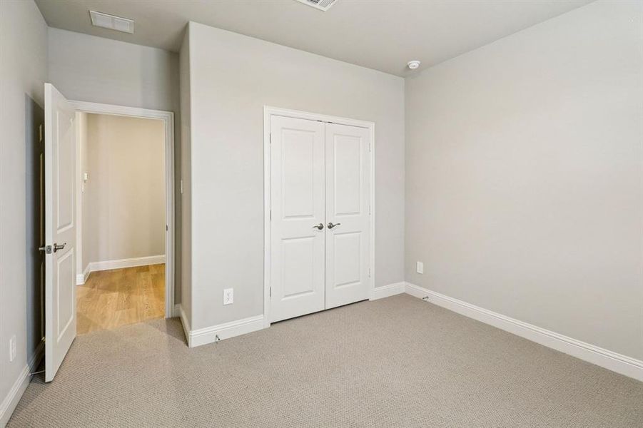 Photo is not of the actual home, but is an inspirational photo of builder’s model home and may depict options, furnishings, and/or decorator features that are not included.