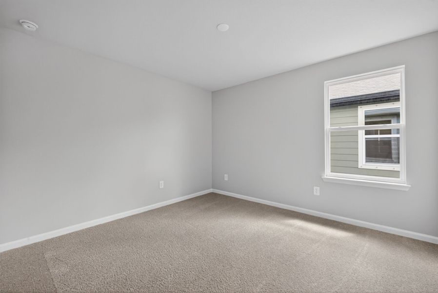 Spacious, unfurnished interior of a new home in Crosswind Ranch, Parrish (Image 11). Spacious, unfurnished interior of a new home in Crosswind Ranch, Parrish (Image 11).