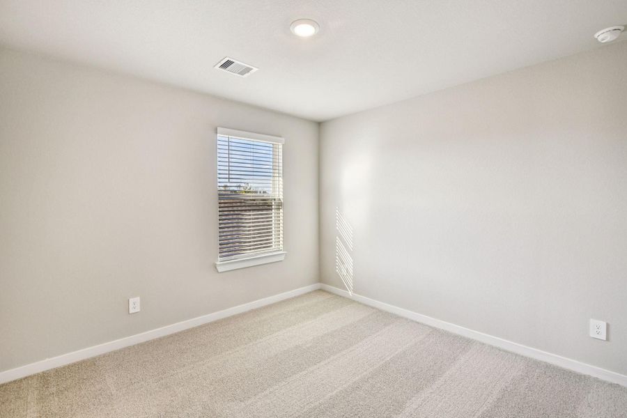 Spacious, unfurnished interior of a new home in Pine Lake Cove - Premier Series, Montgomery (Image 34).