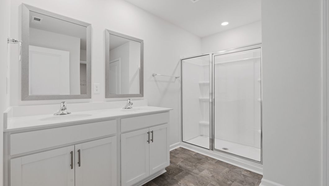 Furnished interior view inside a new home in Treemont Commons, Wellford (Image 7).