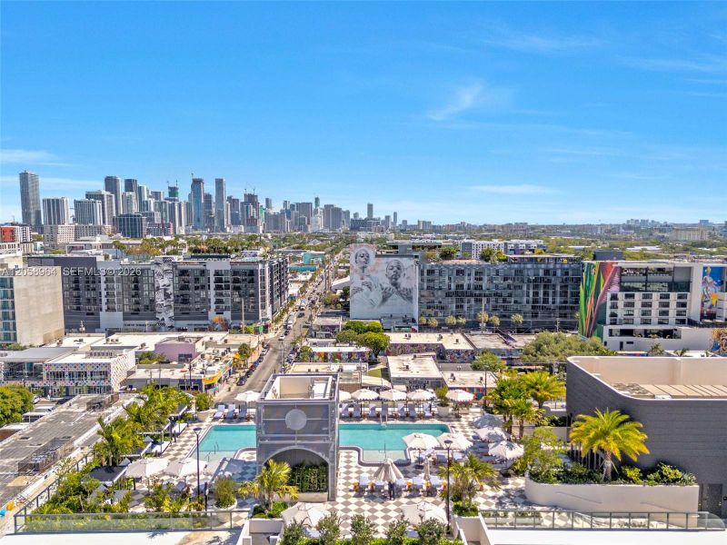 Condo located in Miami, FL showcasing its design and architecture (Image 24). Condo located in Miami, FL showcasing its design and architecture (Image 24).