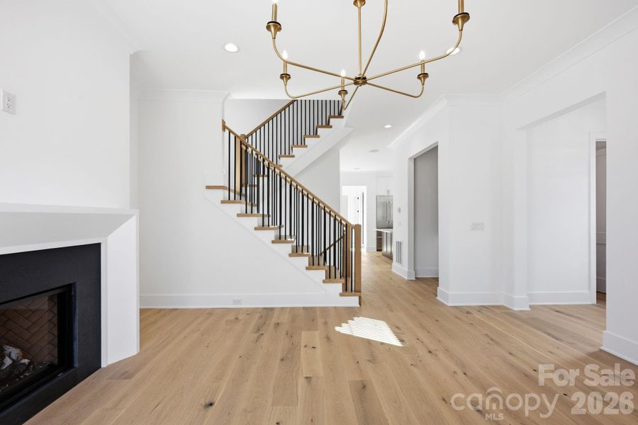 Spacious, unfurnished interior of a new home in , Davidson (Image 19).