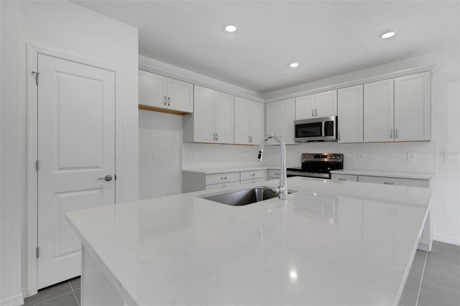 Furnished interior view inside a new home in Southpointe, Palmetto (Image 15).