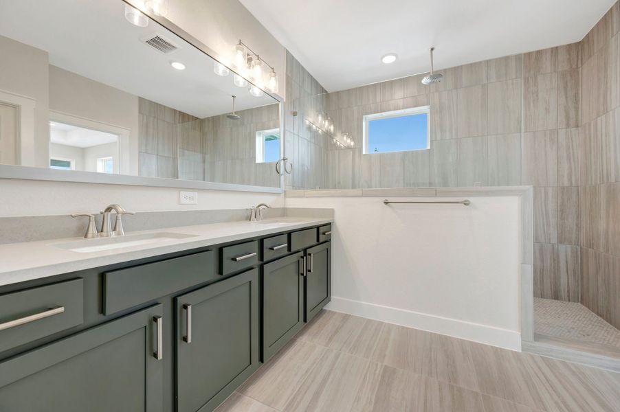 Owner's Bath Owner's Bath