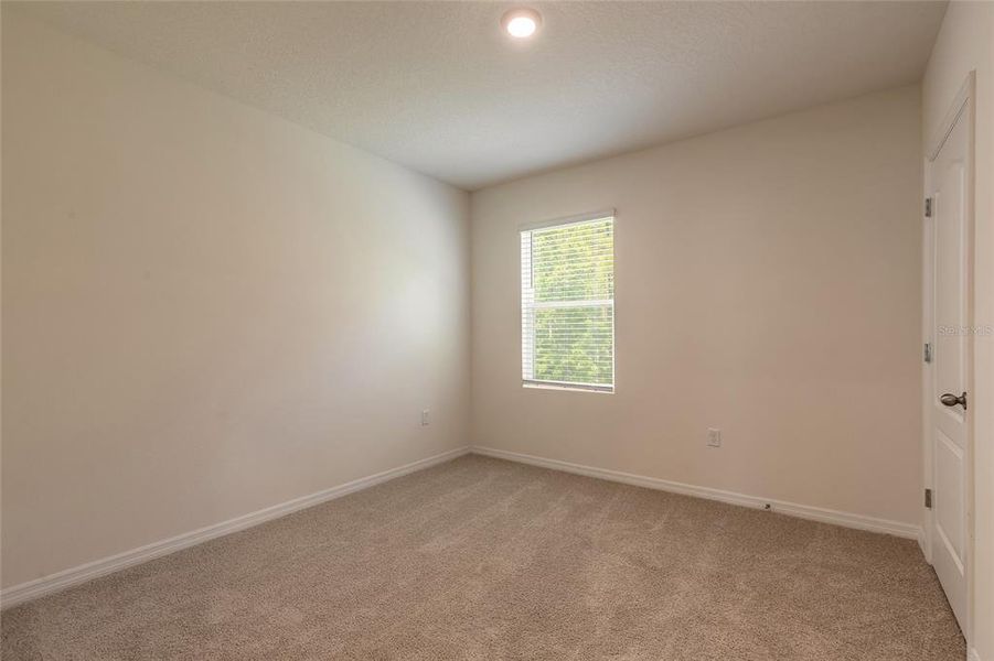 Spacious, unfurnished interior of a new home in Fountain View, Ormond Beach (Image 21).