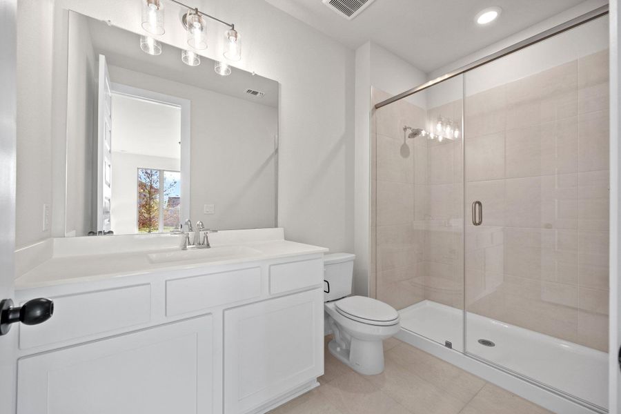 Furnished interior view inside a new home in Nolina, Georgetown (Image 5).