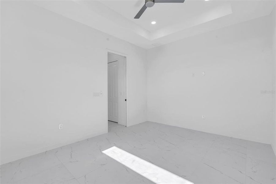 Spacious, unfurnished interior of a new home in , Cape Coral (Image 21). Spacious, unfurnished interior of a new home in , Cape Coral (Image 21).