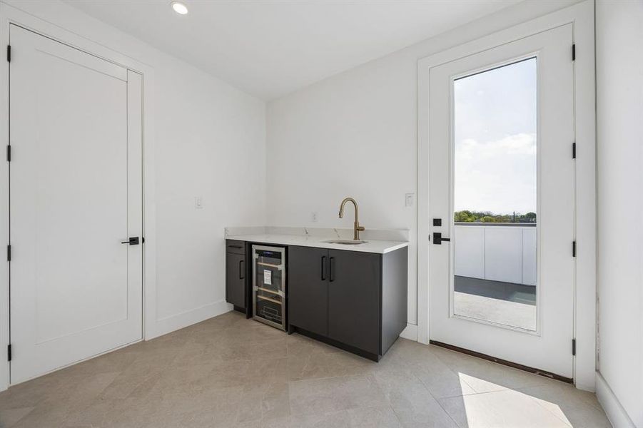 Furnished interior view inside a new home in , Dallas (Image 29). Furnished interior view inside a new home in , Dallas (Image 29).