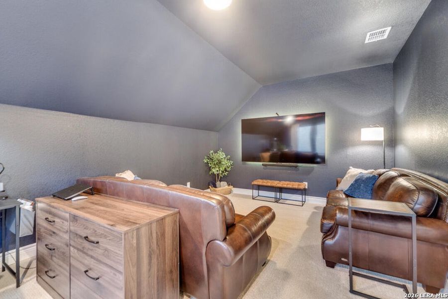 Furnished interior view inside a new home in Ventana Park, Bulverde (Image 10). Furnished interior view inside a new home in Ventana Park, Bulverde (Image 10).