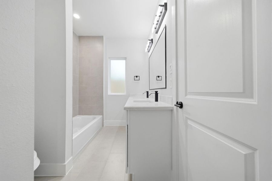 Furnished interior view inside a new home in , Houston (Image 17).