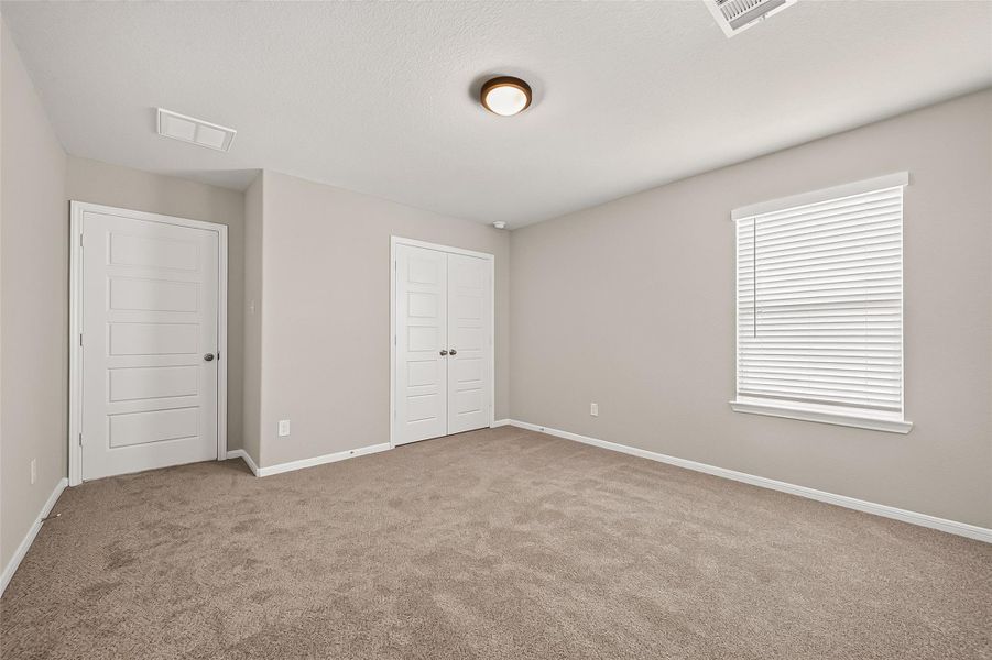 Spacious, unfurnished interior of a new home in La Segarra, Brookshire (Image 43). Spacious, unfurnished interior of a new home in La Segarra, Brookshire (Image 43).