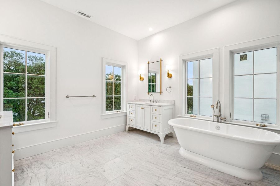 Furnished interior view inside a new home in , Charleston (Image 45).