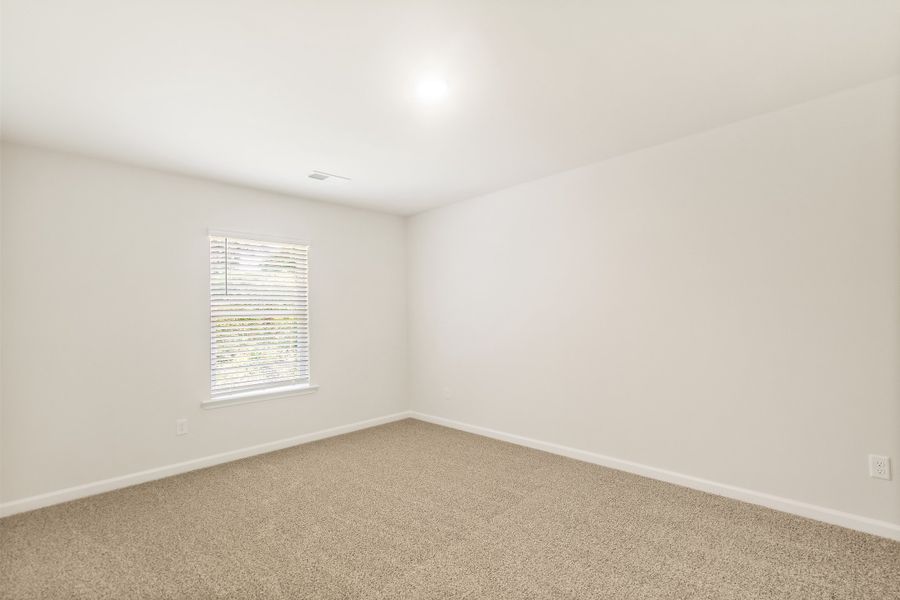 Spacious, unfurnished interior of a new home in Pandora's Path, Florence (Image 13).
