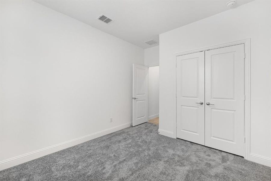 Representative PhoRepresentative Phototo