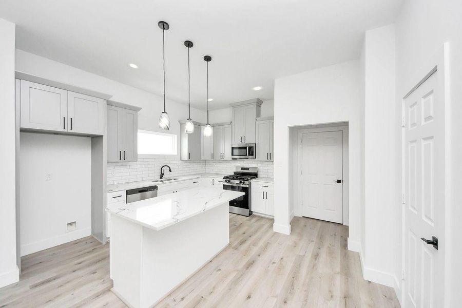 Furnished interior view inside a new home in , Houston (Image 8).