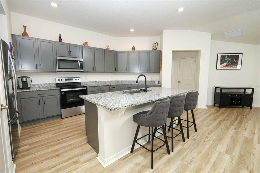 Furnished interior view inside a new home in The Reserve at Lake Ridge II, Minneola (Image 15).