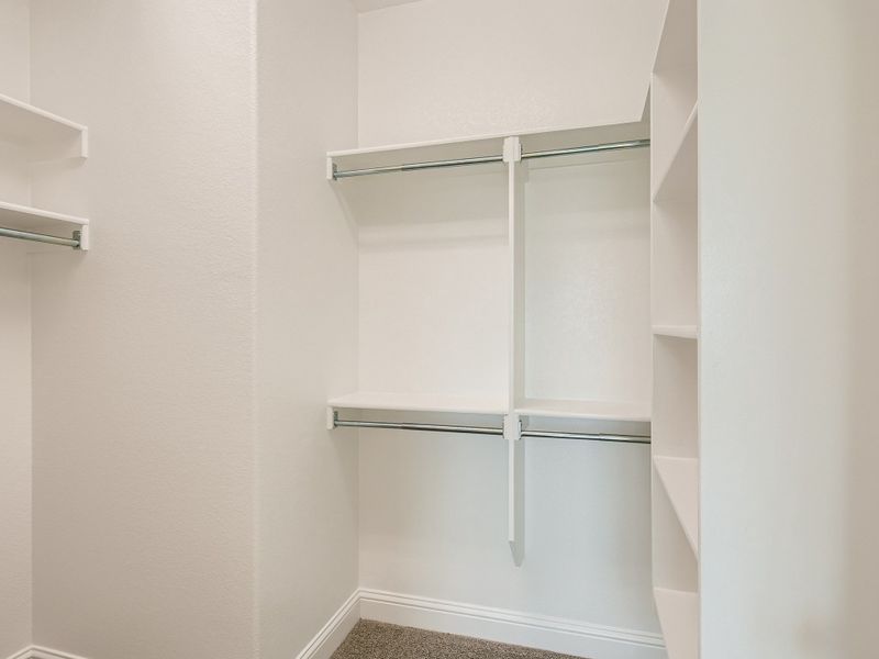 Plan 1402 Main Closet Representative Photo