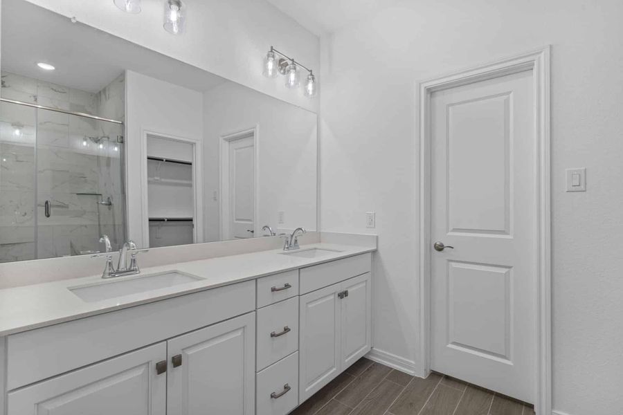 Furnished interior view inside a new home in Woodforest, Montgomery (Image 8). Furnished interior view inside a new home in Woodforest, Montgomery (Image 8).
