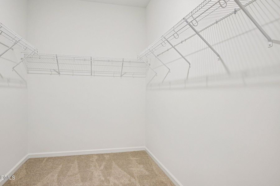 35-web-or-mls-W Crescent Mills Blvd-S311