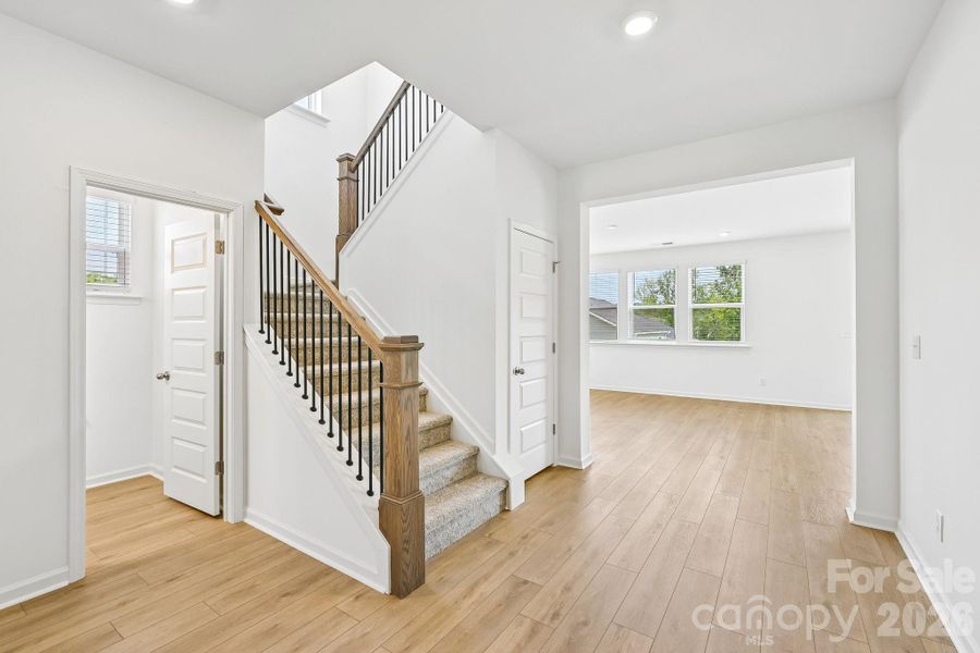 Spacious, unfurnished interior of a new home in Bella Vista Heritage, Denver (Image 29).