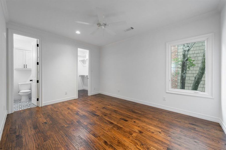Spacious, unfurnished interior of a new home in , University Park (Image 23).