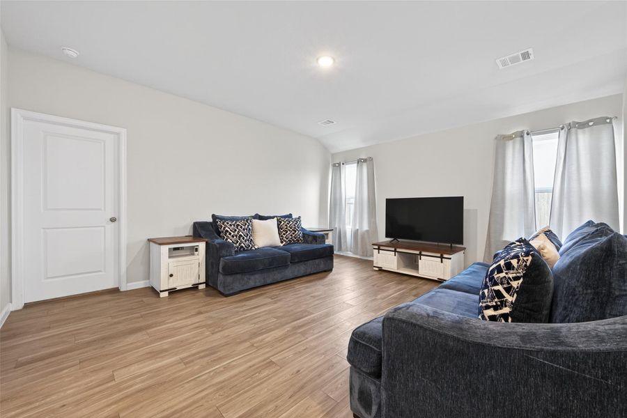 Furnished interior view inside a new home in The Villages at Westpointe, Dayton (Image 13). Furnished interior view inside a new home in The Villages at Westpointe, Dayton (Image 13).