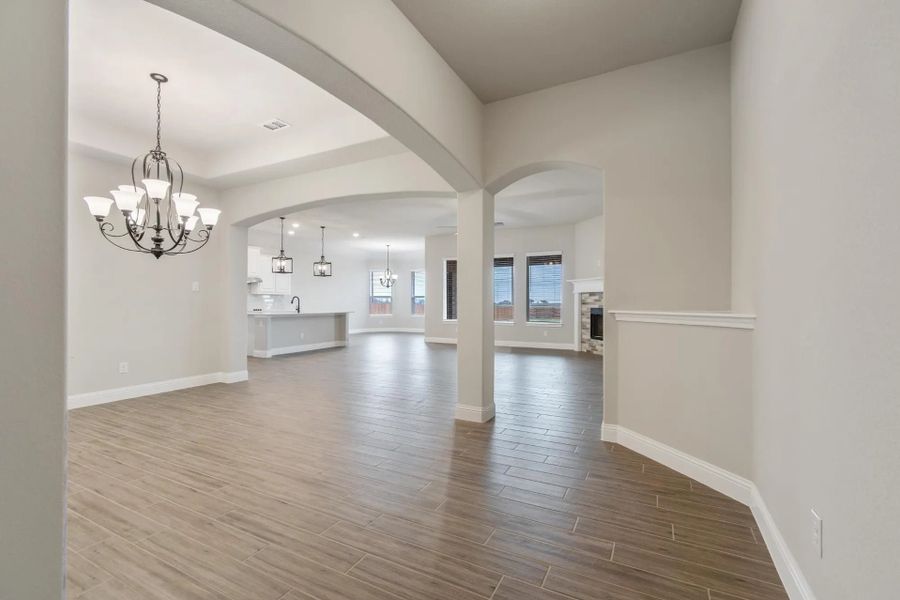 Image 101 representing the Concept 2373 by Landsea Homes in Coyote Crossing, Godley, TX. Image 101 representing the Concept 2373 by Landsea Homes in Coyote Crossing, Godley, TX.