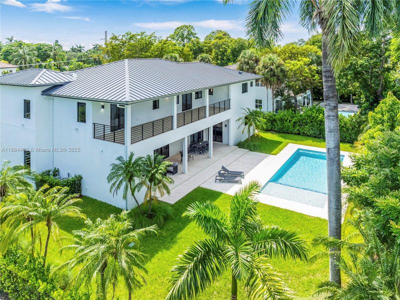 Exterior details and patio area of a home in , Miami (Image 2).