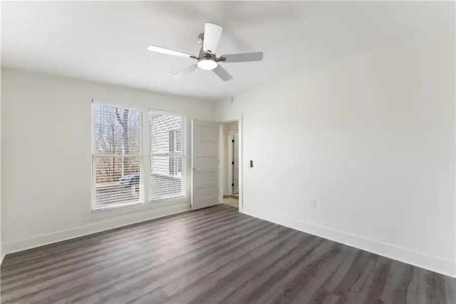 Spacious, unfurnished interior of a new home in , Gainesville (Image 42). Spacious, unfurnished interior of a new home in , Gainesville (Image 42).