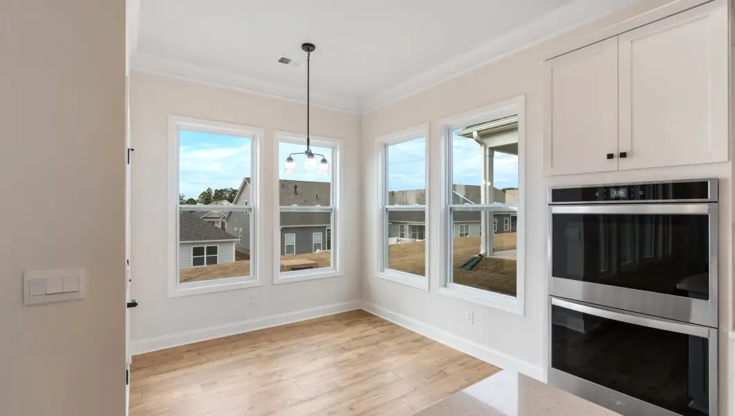 Spacious, unfurnished interior of a new home in Alder Pond, Campobello (Image 24).
