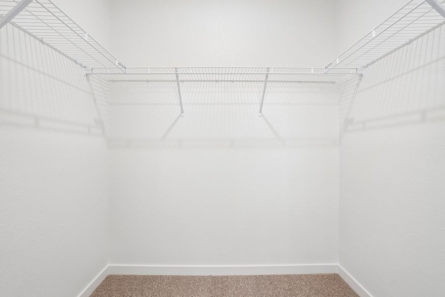 Spacious, unfurnished interior of a new home in Union Colony West, Greeley (Image 19).