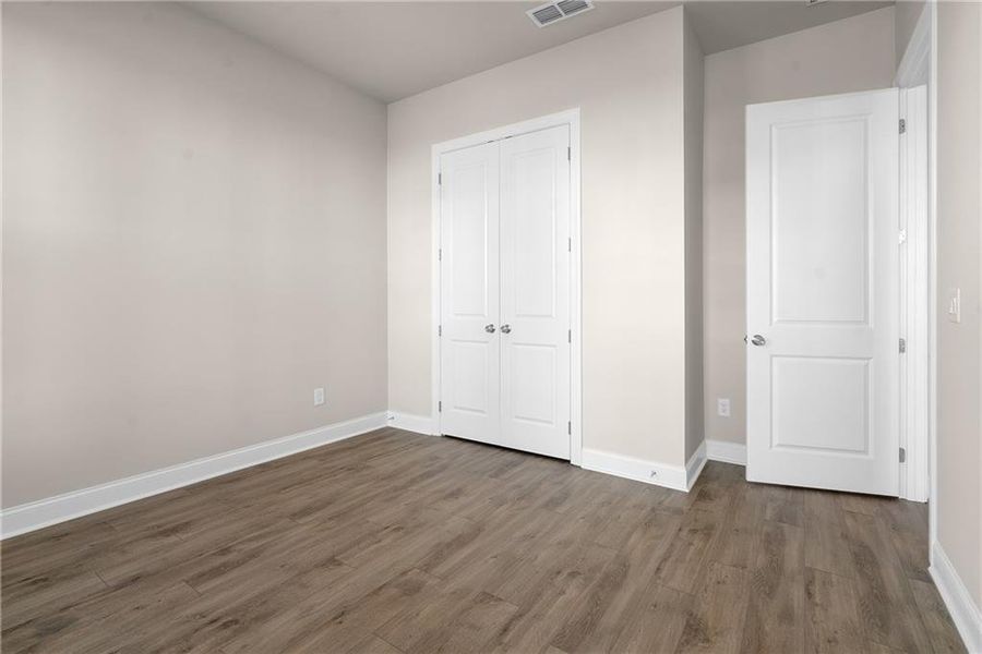 Spacious, unfurnished interior of a new home in Promenade at Sawnee Village, Cumming (Image 8).