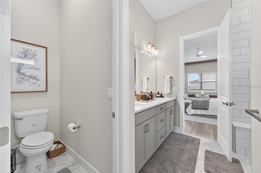 Furnished interior view inside a new home in , Orlando (Image 66).
