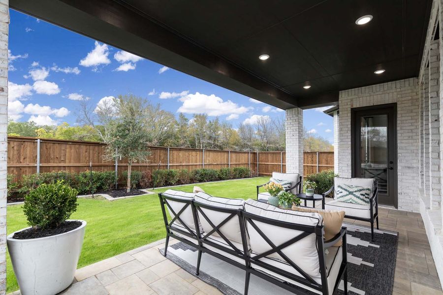 Patio/Backyard Patio/Backyard