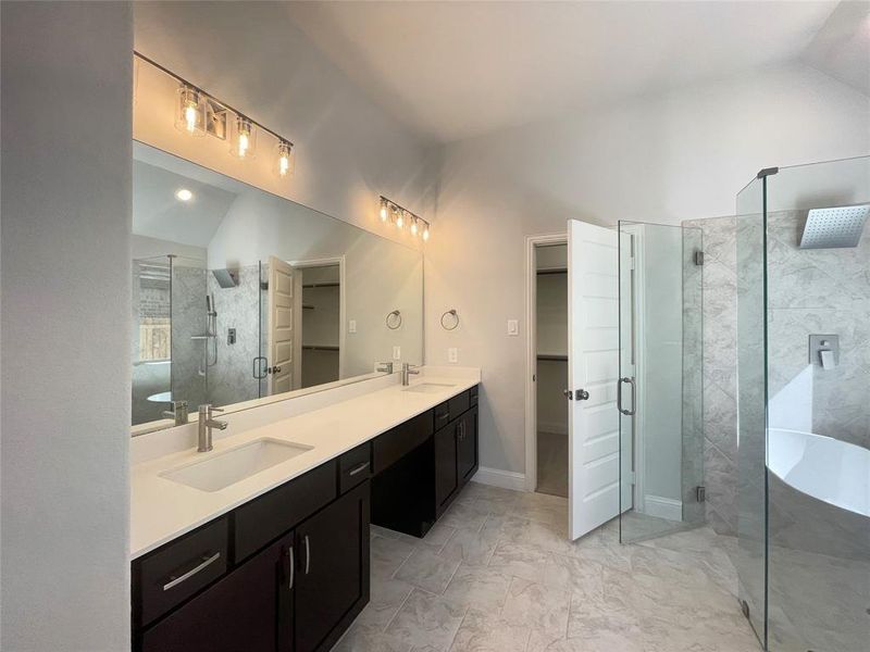 Furnished interior view inside a new home in Mercer Meadows, Royse City (Image 4). Furnished interior view inside a new home in Mercer Meadows, Royse City (Image 4).