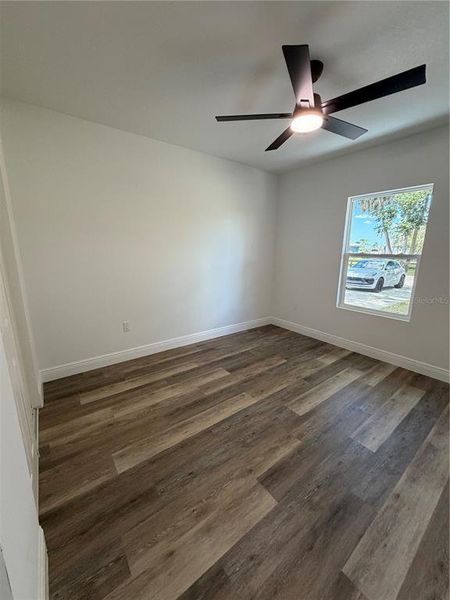 Spacious, unfurnished interior of a new home in , Leesburg (Image 12).