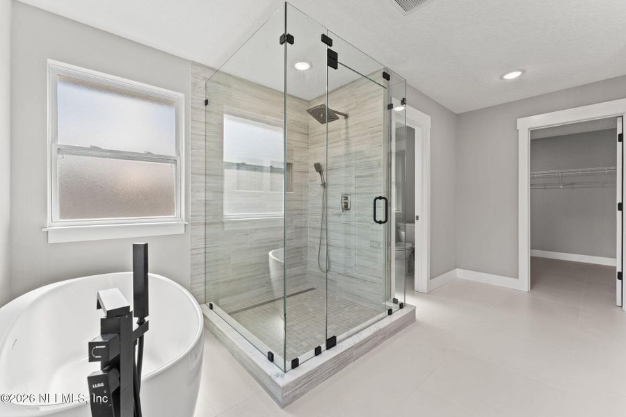 Furnished interior view inside a new home in , Orange Park (Image 6).