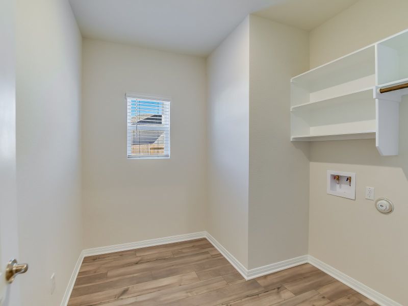 Spacious, unfurnished interior of a new home in Butler Farms - Boulevard Collection, Liberty Hill (Image 9).